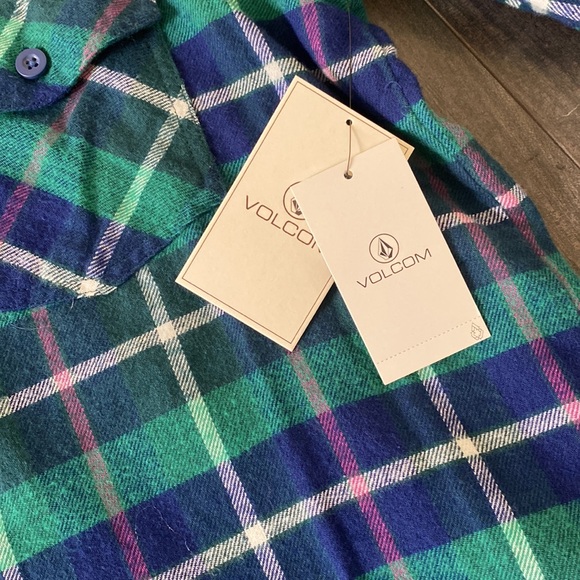 Volcom Flannel - Picture 3 of 3